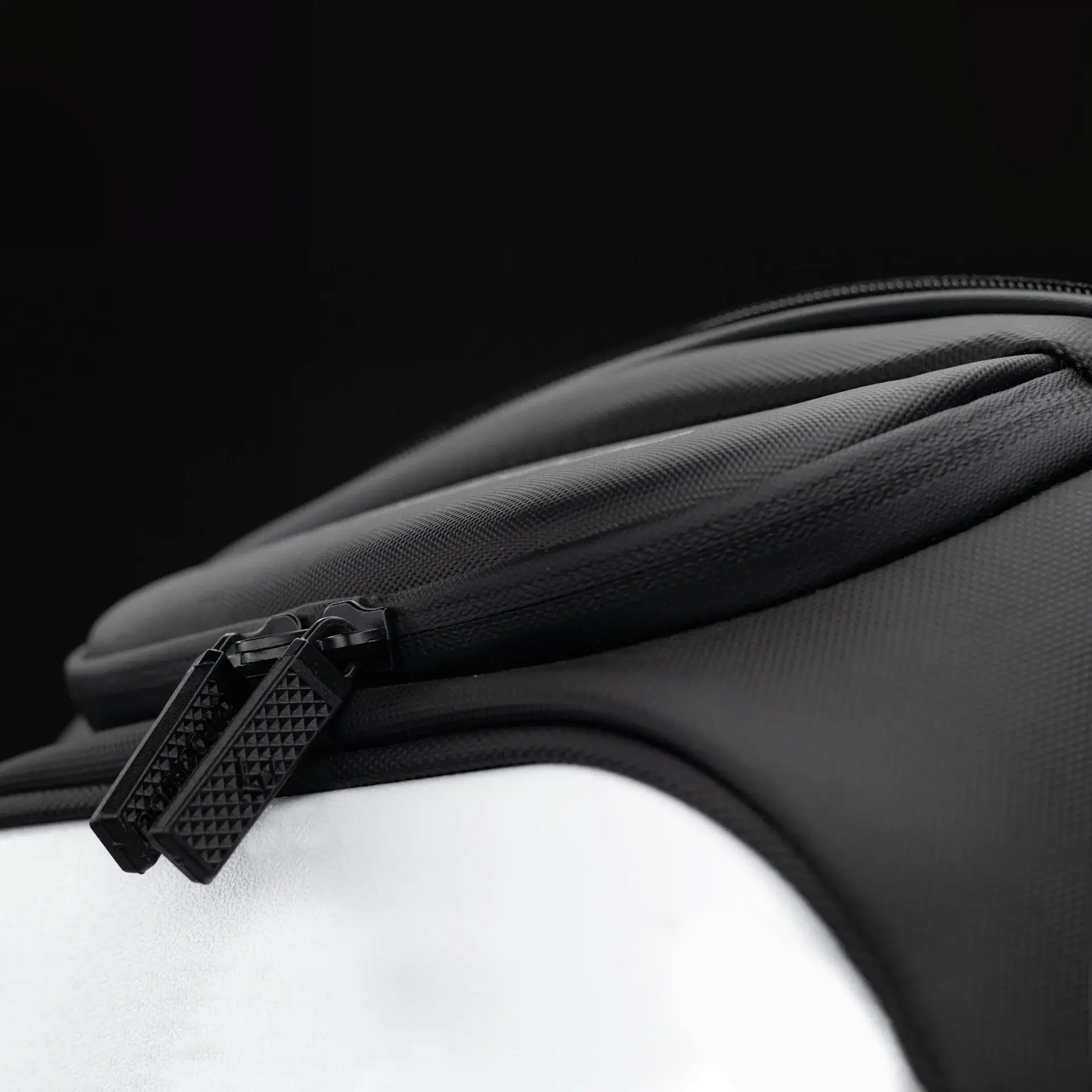 Carbonado GT3 Back Pack