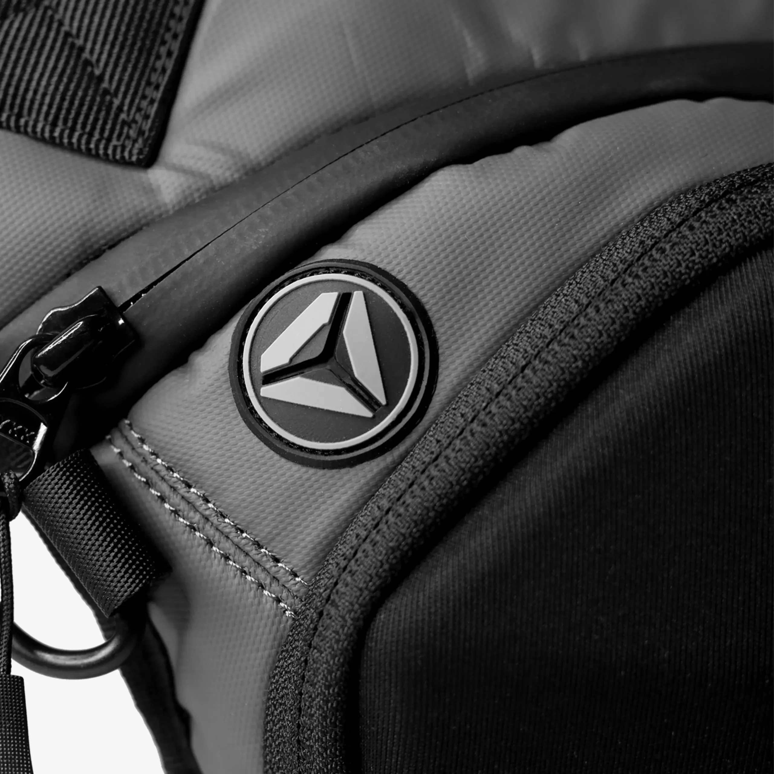 Carbonado Turtle Bag (Grey)