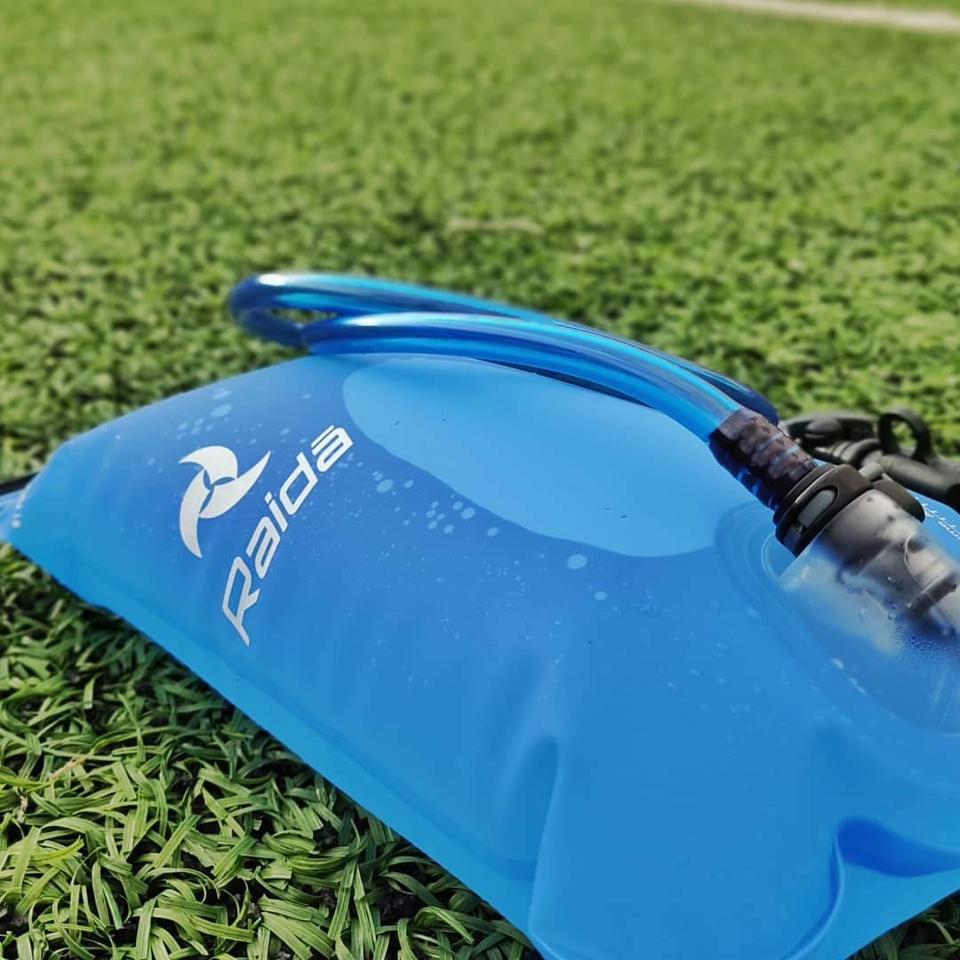 Raida Hydration Bladder with Insulation Cover - 2L